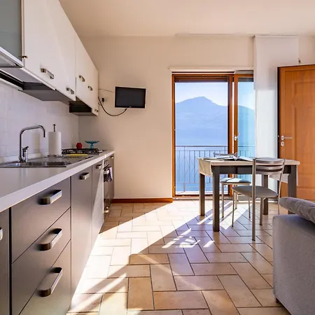 Daire Lory In View Domaso