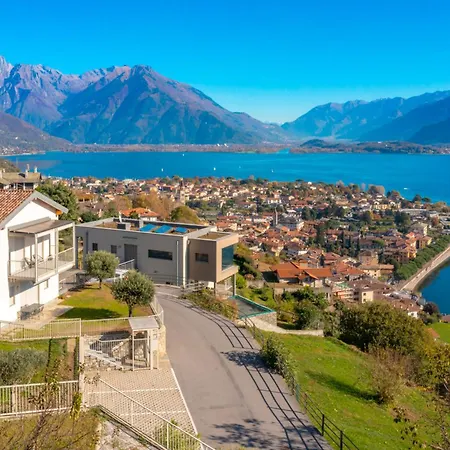 Lory In View * Domaso